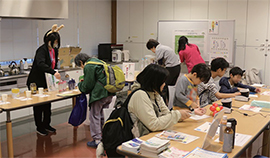 健康を意識したオリジナル飲料づくりと健康管理チェック